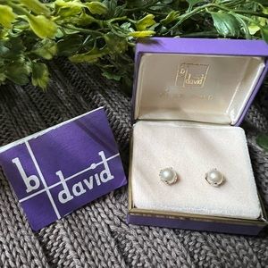 Vintage 14K White Gold Pearl Studs
